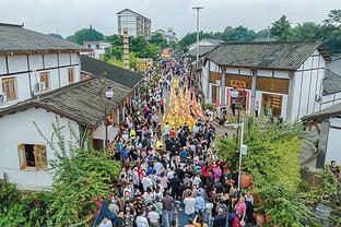 英超本轮最佳阵：阿森纳3人入选，萨拉赫、霍伊伦在列